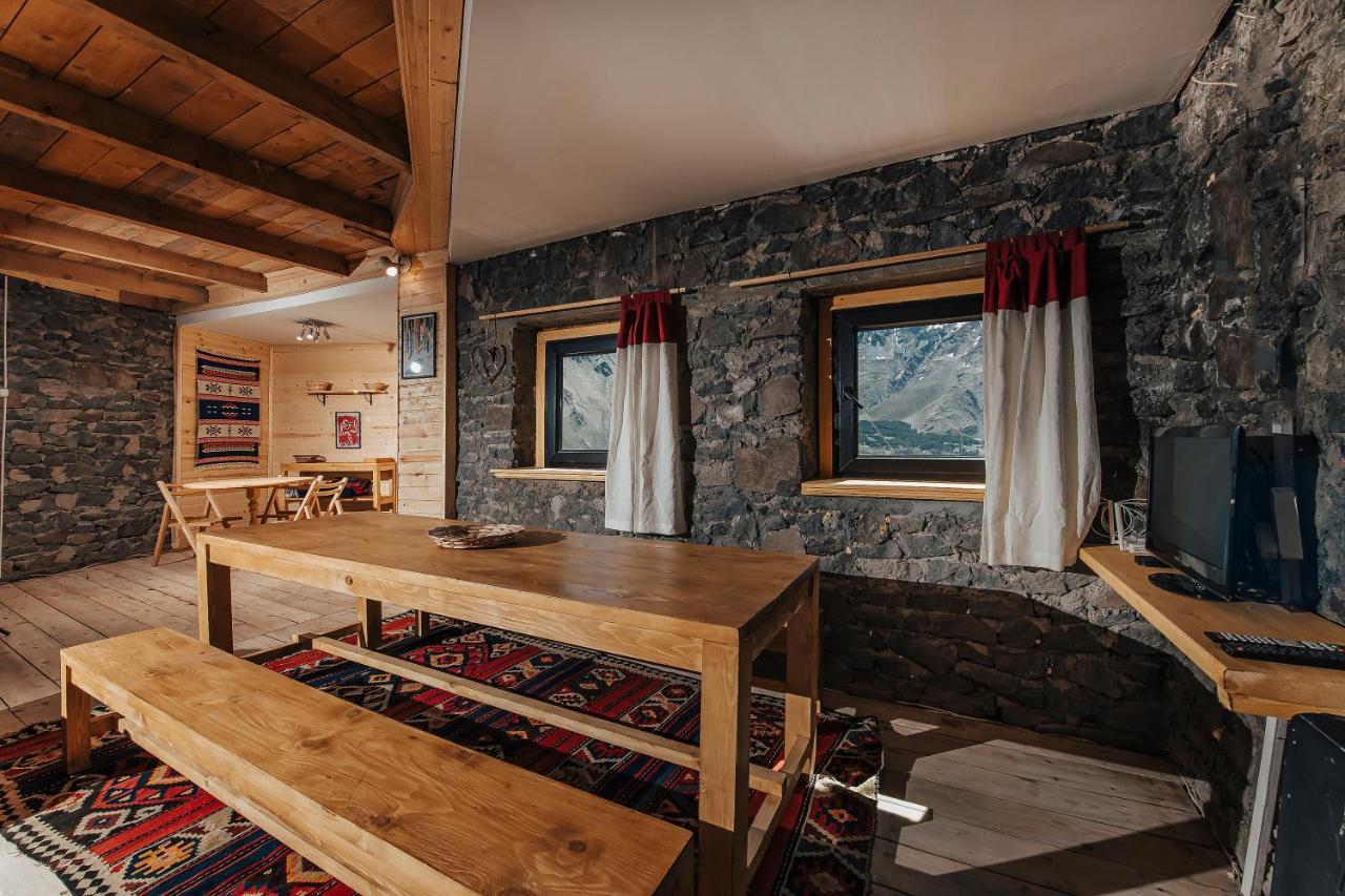 Kazbegi Hut Villa Kültér fotó